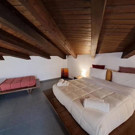 Sopra Moltivolti Guesthouse Палермо Номер фото